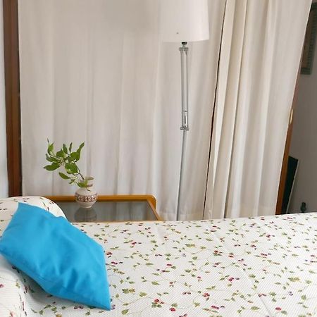 Casa Soleada En Calle Tranquila Seville Luaran gambar
