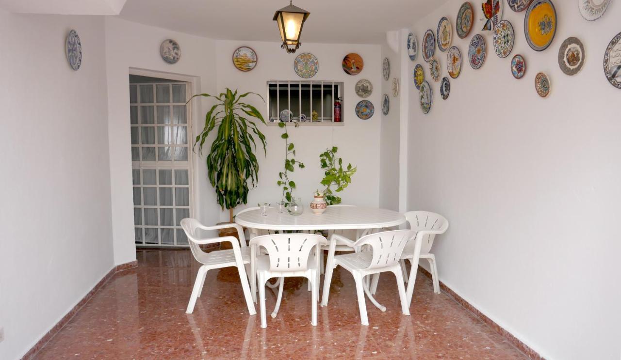 Casa Soleada En Calle Tranquila Seville Luaran gambar