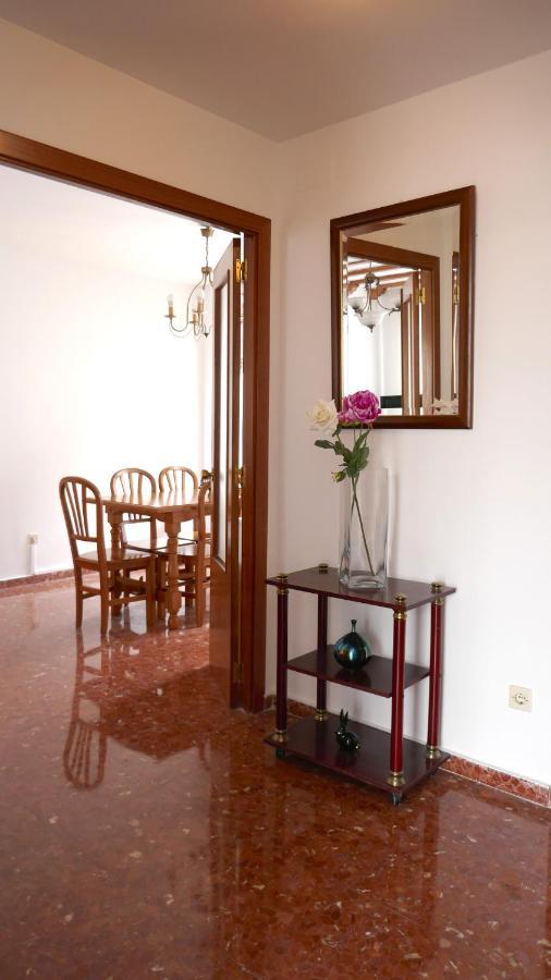 Casa Soleada En Calle Tranquila Seville Luaran gambar