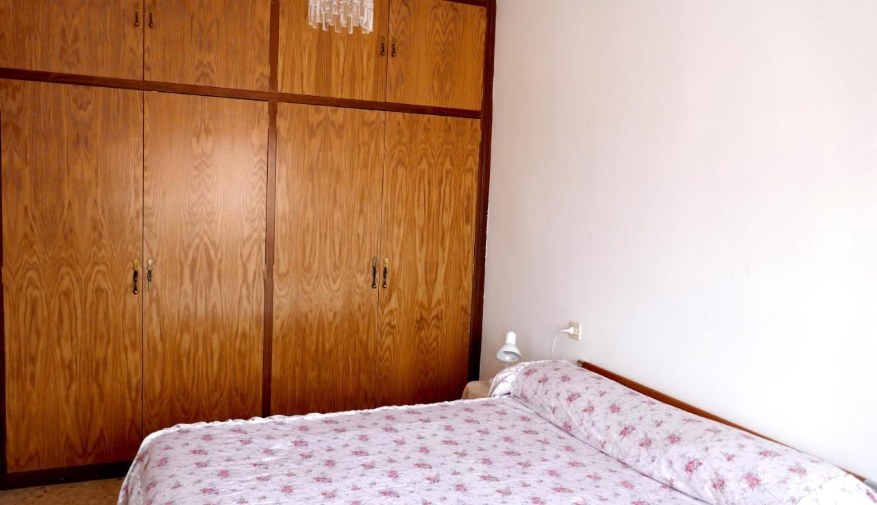 Casa Soleada En Calle Tranquila Seville Luaran gambar