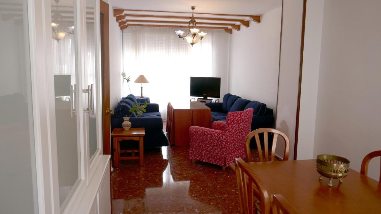 Casa Soleada En Calle Tranquila Seville Luaran gambar