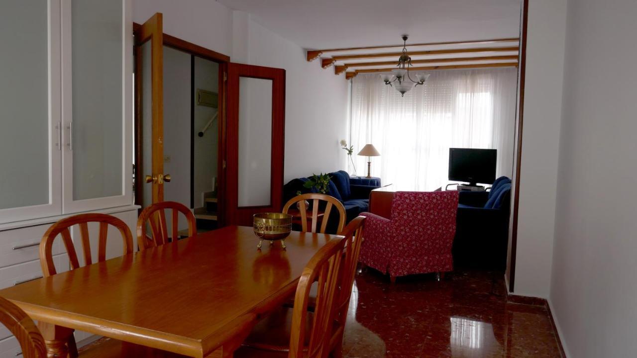 Casa Soleada En Calle Tranquila Seville Luaran gambar
